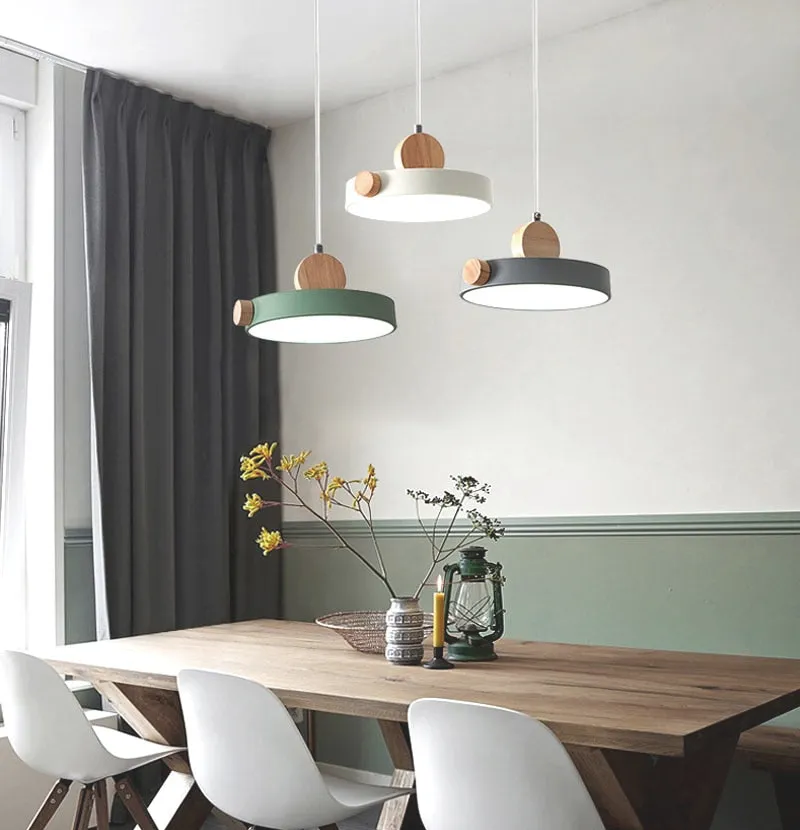 Batisse Minimalist Pendant Light in Metal and Wood