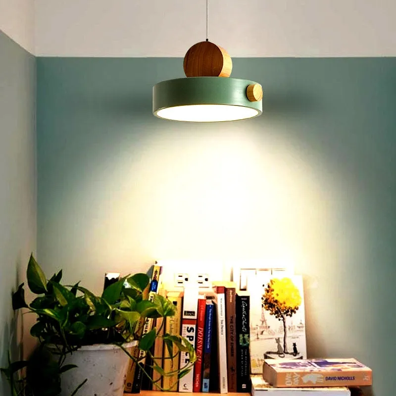 Batisse Minimalist Pendant Light in Metal and Wood