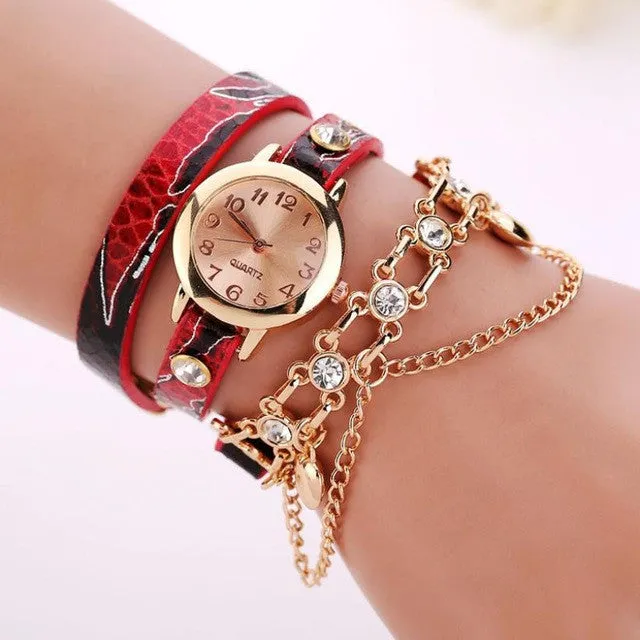 Quartz Rhinestone Rivet Chain Bracelet Wristwatch for  Woman